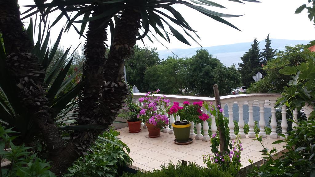 Apartment Dokic Crikvenica Eksteriør bilde